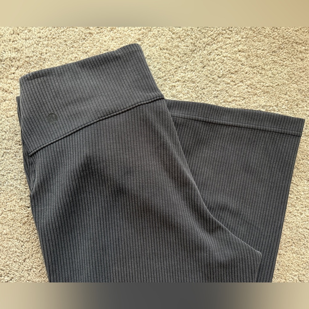 Like New Lululemon Athletica Ribbed Softstreme Flared Leg Pant, Black/Dk. Gray 8 - Picture 6 of 13